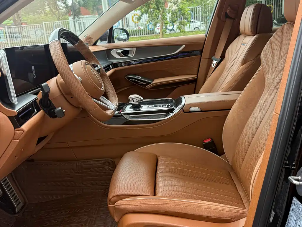 Hongqi H9 2024 2.0T Qichang Private Fashion Edition купить на сайте DeffCars