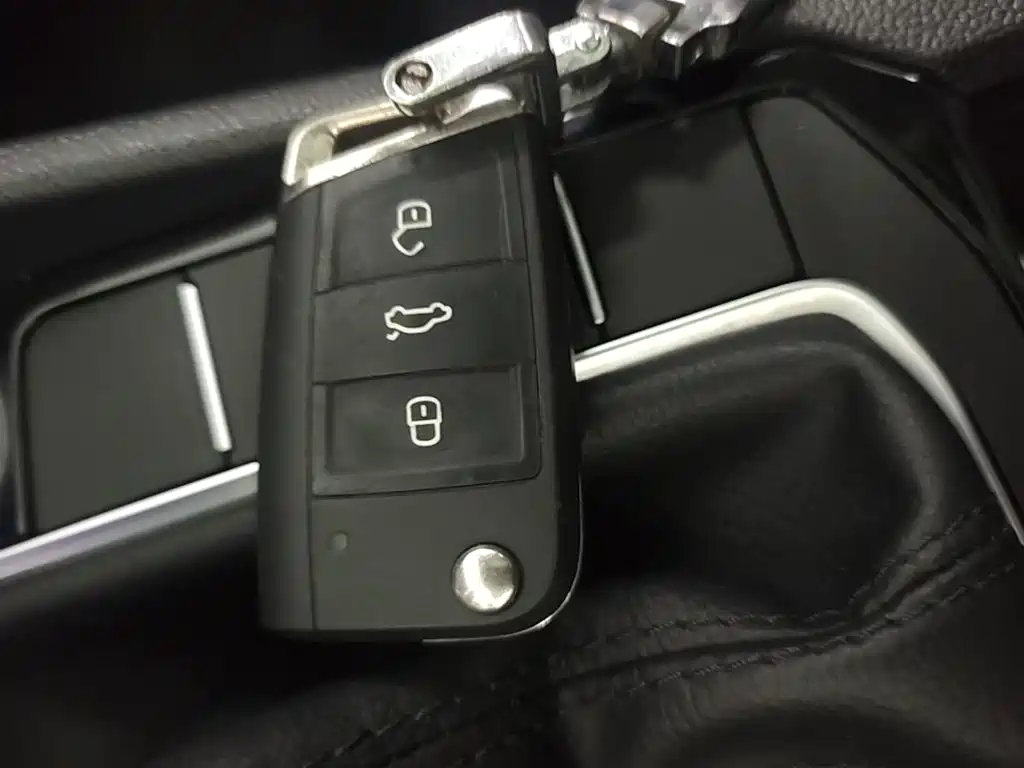 SAGITAR 2021款 280TSI DSG舒适智联版 купить на сайте DeffCars