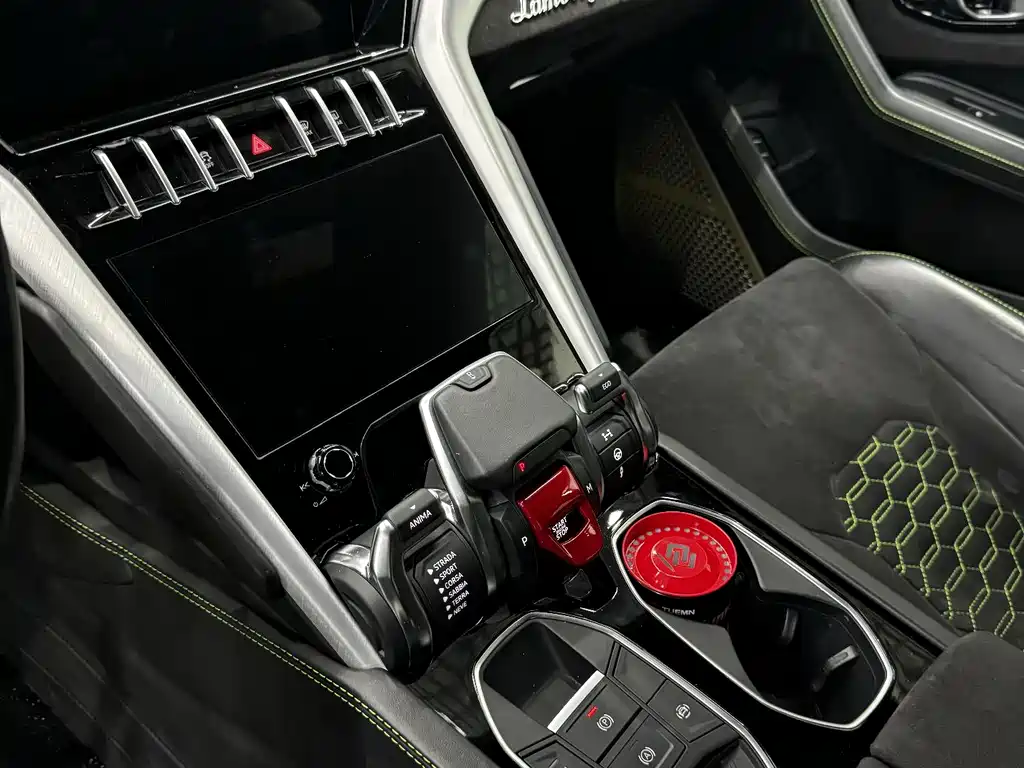 Urus 2021 4.0T V8 купить на сайте DeffCars