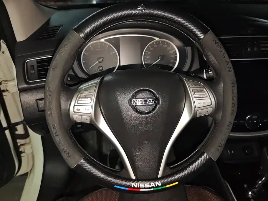 Tiida 2021 1.6L CVT Zhizun Edition купить на сайте DeffCars