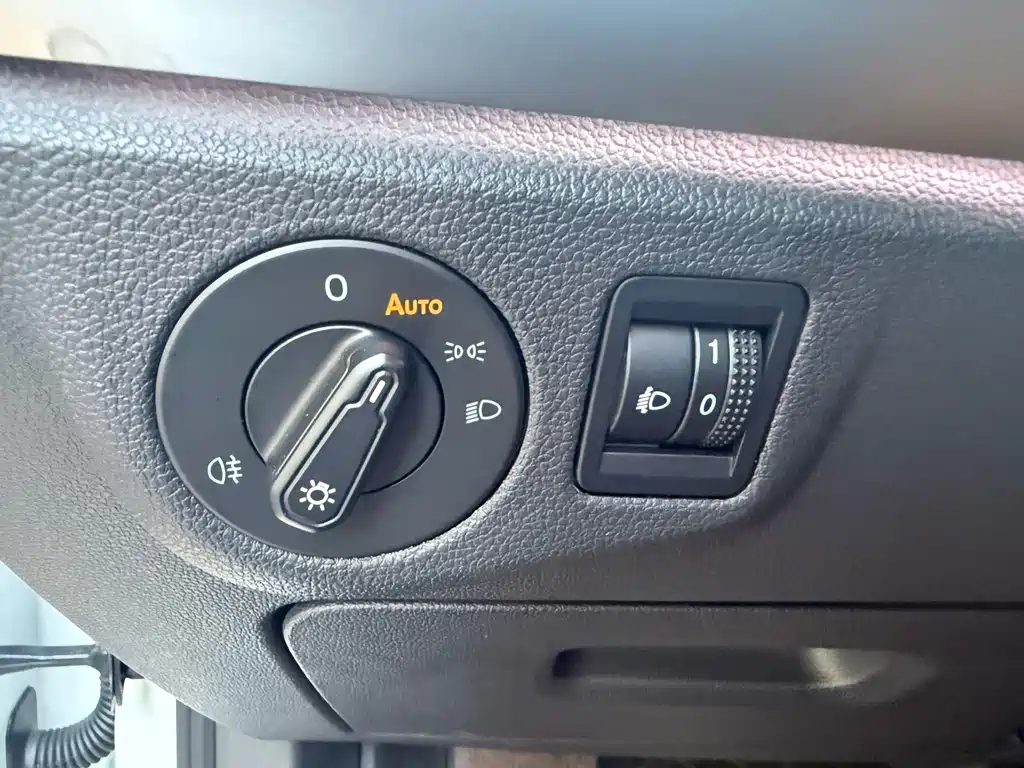 Lavida 2023 280TSI DSG Manyi Edition купить на сайте DeffCars