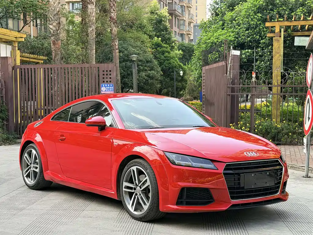 Audi TT 2015 TT Coupe 45 TFSI купить на сайте DeffCars