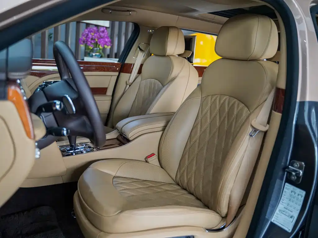 Mulsanne 2017 6.8T long wheelbase version купить на сайте DeffCars