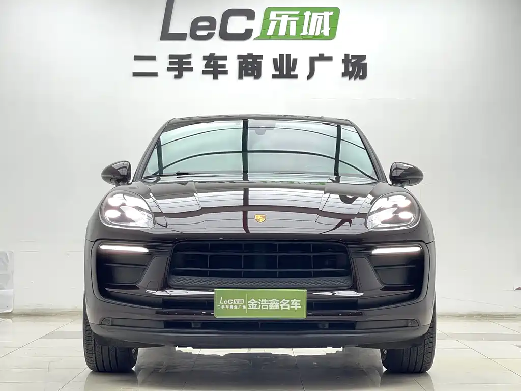 Macan 2023 Macan 2.0T купить на сайте DeffCars