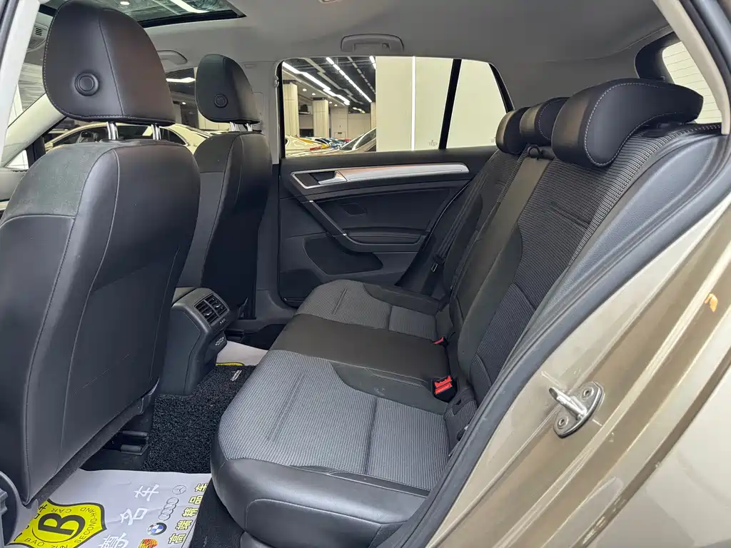 Golf 2020 280TSI DSG comfort model купить на сайте DeffCars