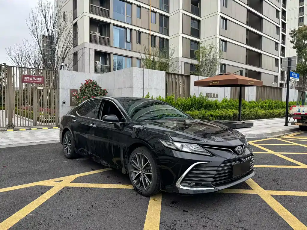 Camry 2021 2.5G Deluxe Edition купить на сайте DeffCars