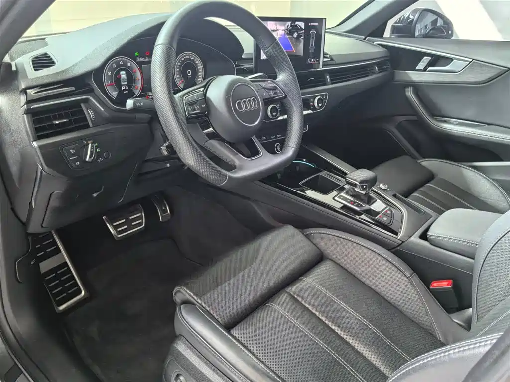 Audi A4L 2024 40 TFSI luxury and dynamic model купить на сайте DeffCars