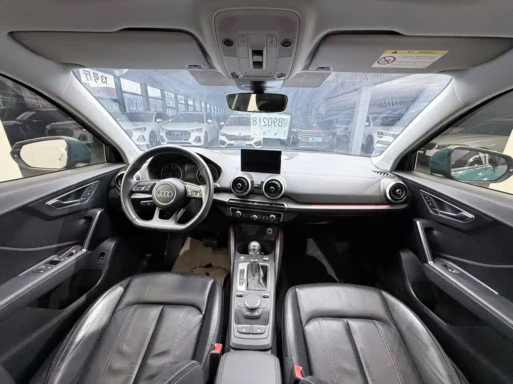 Audi Q2L 2022 35 TFSI fashionable and dynamic купить на сайте DeffCars