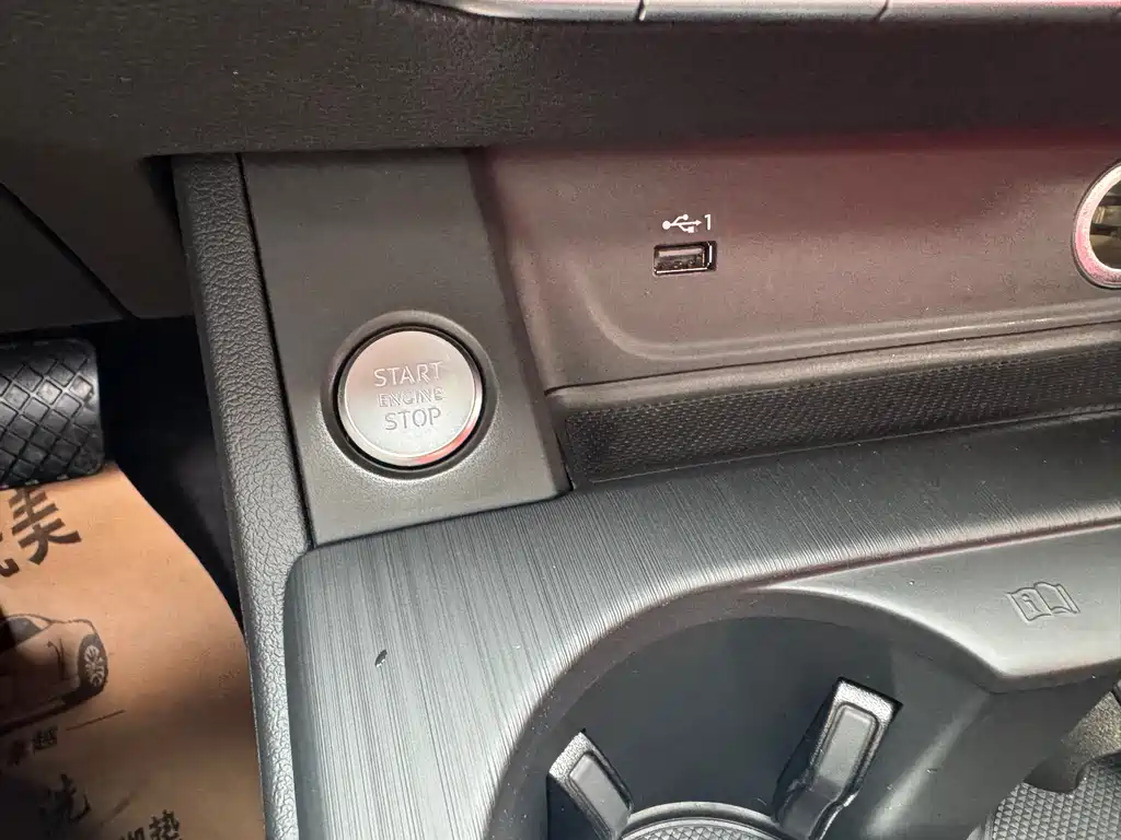 Audi A4L 2019 40 TFSI Enterprising National V купить на сайте DeffCars