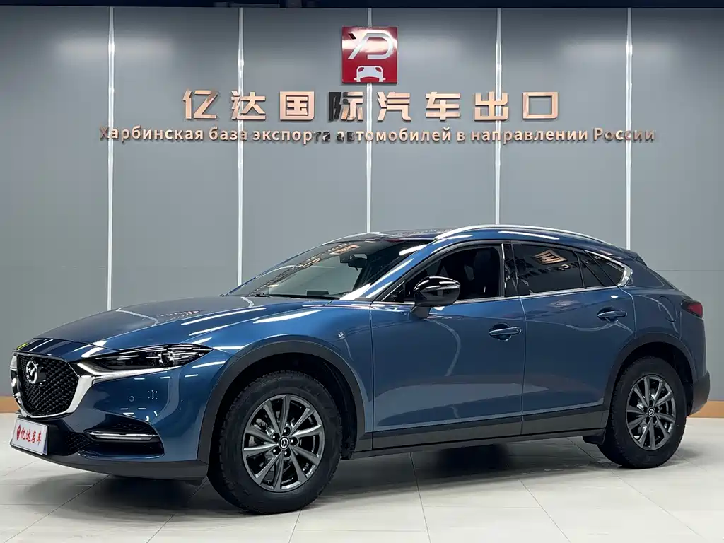 Mazda CX-4 2020 2.0L automatic two-wheel drive Blue Sky Premium Edition купить на сайте DeffCars