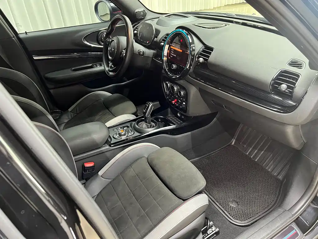 MINI JCW CLUBMAN 2021 2.0T JOHN COOPER WORKS ALL- купить на сайте DeffCars