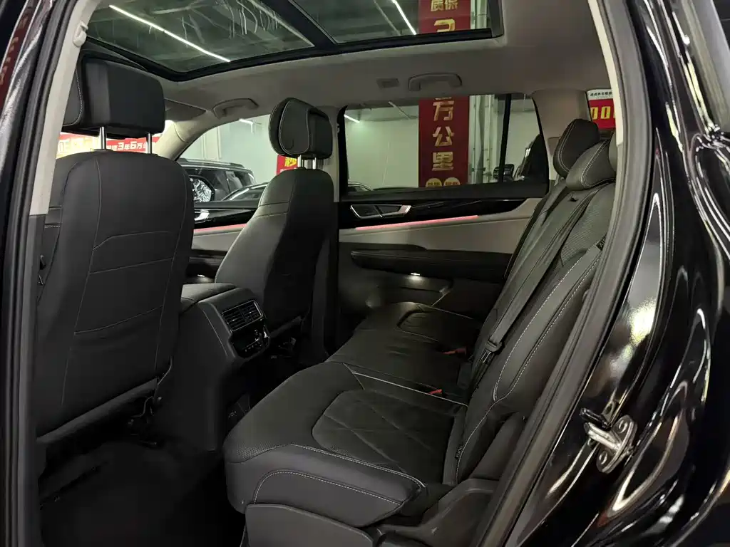 Touron 2022 380TSI four-wheel drive supreme flagship version купить на сайте DeffCars