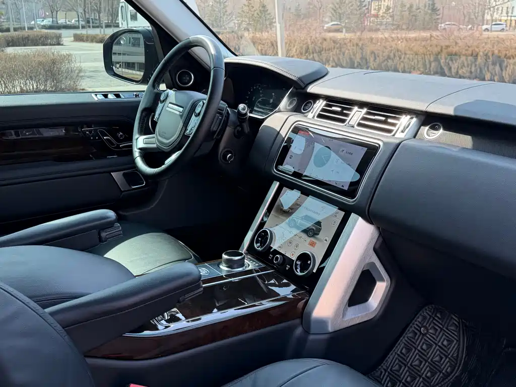 Range Rover 2022 3.0 L6 360PS Grand Edition купить на сайте DeffCars