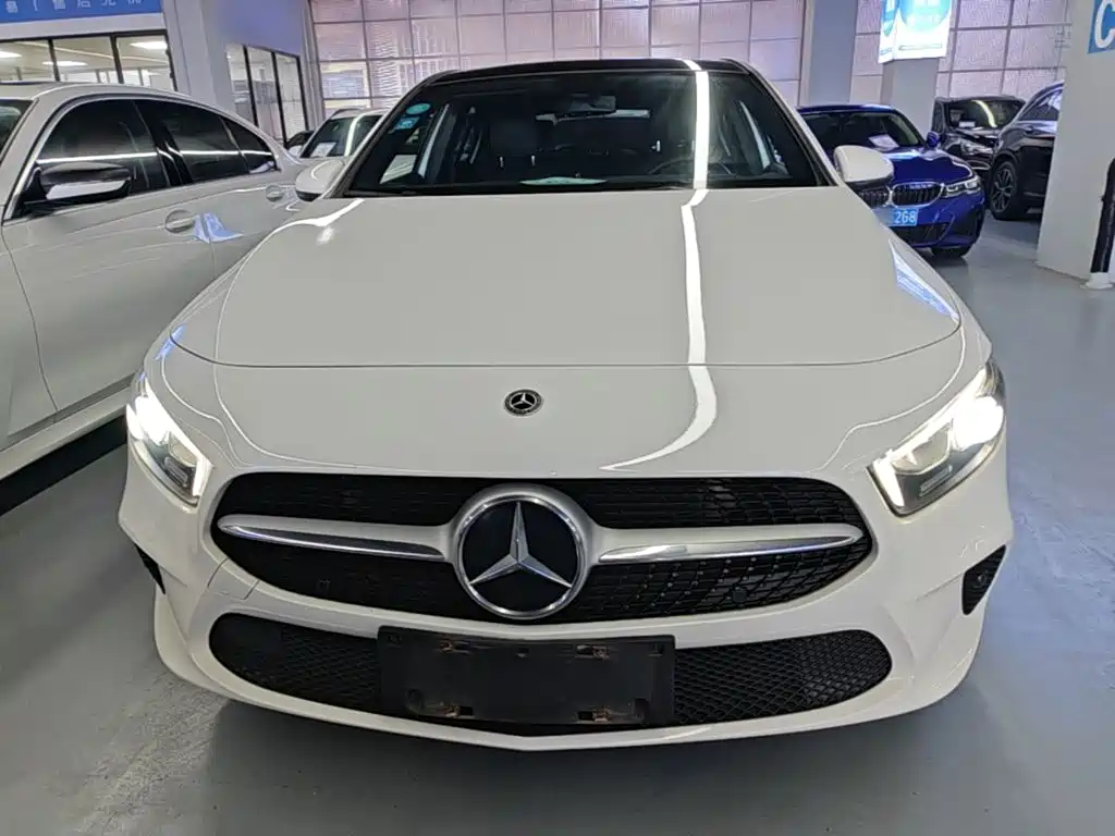 Mercedes A-Class imported 2019 A 200 dynamic model купить на сайте DeffCars