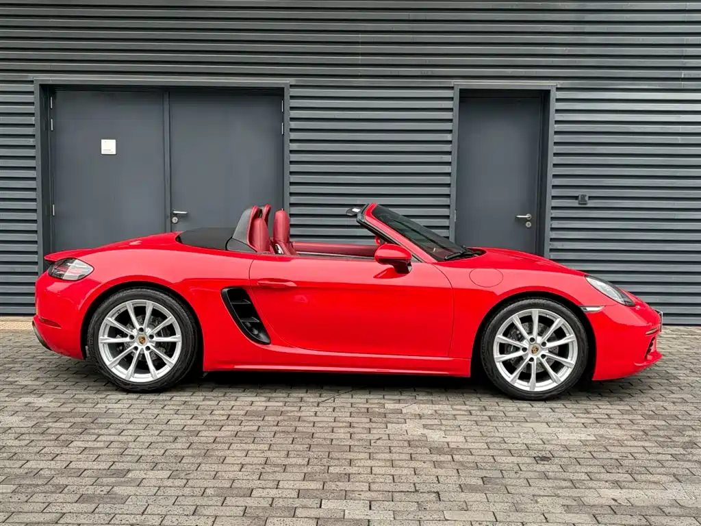 Porsche 718 2022 Boxster 2.0T купить на сайте DeffCars
