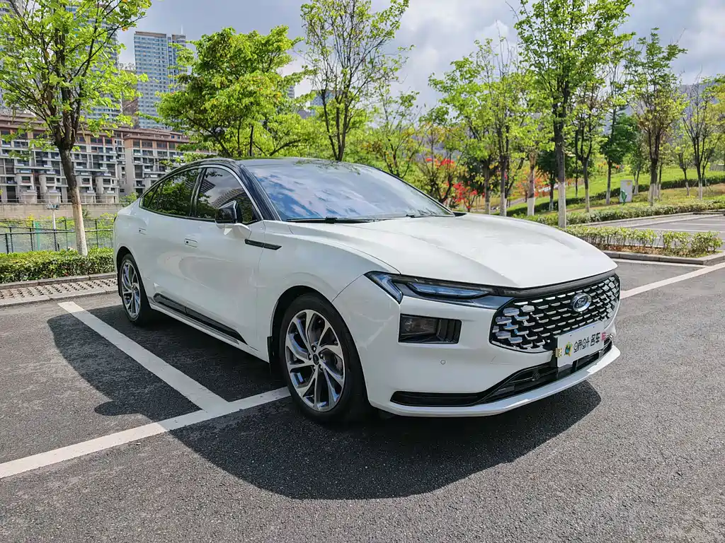 Mondeo 2023 EcoBoost 245 Extreme купить на сайте DeffCars