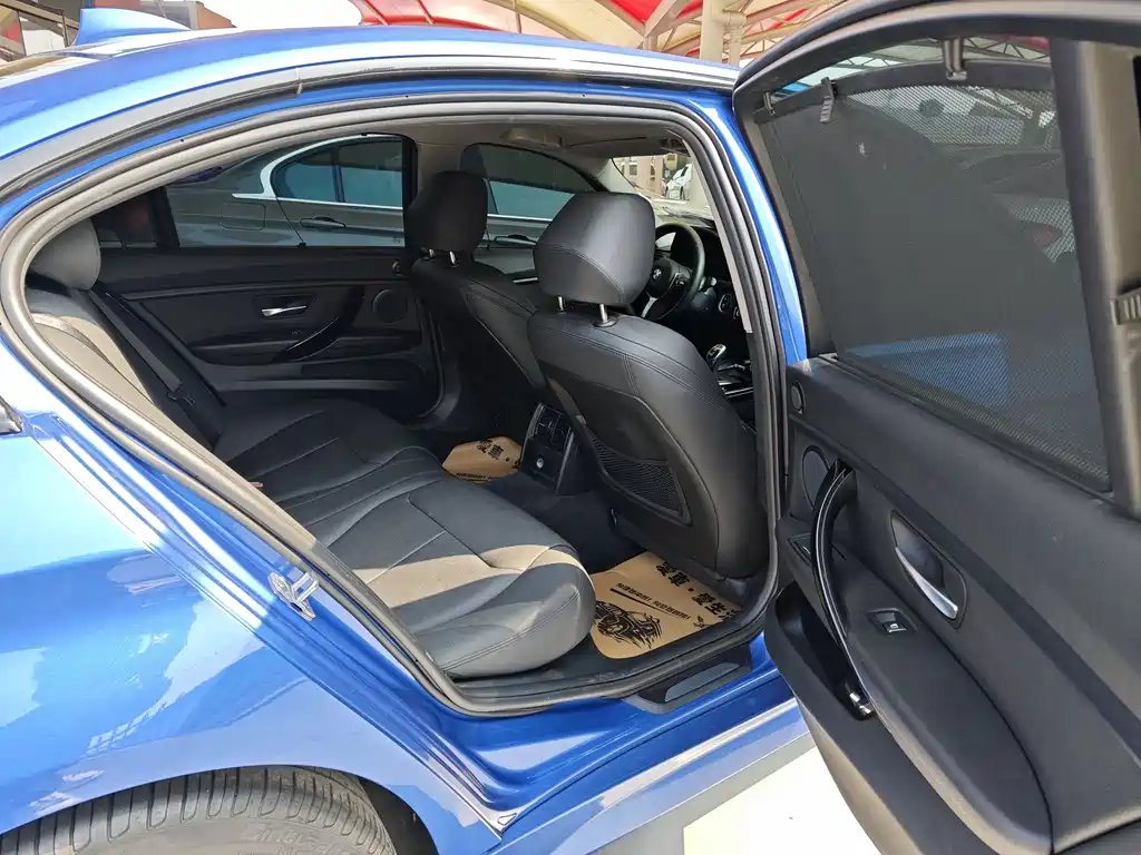 BMW 3 Series 2018 320Li Leading M Sports Package купить на сайте DeffCars