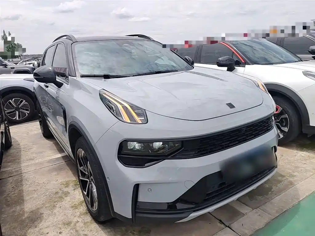 Lynk & Co 01 2023 1.5TD EM-F Chenxi купить на сайте DeffCars