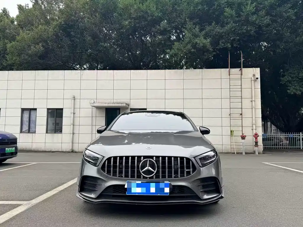 Mercedes-Benz A-Class AMG 2023 AMG A 35 L 4MATIC купить на сайте DeffCars