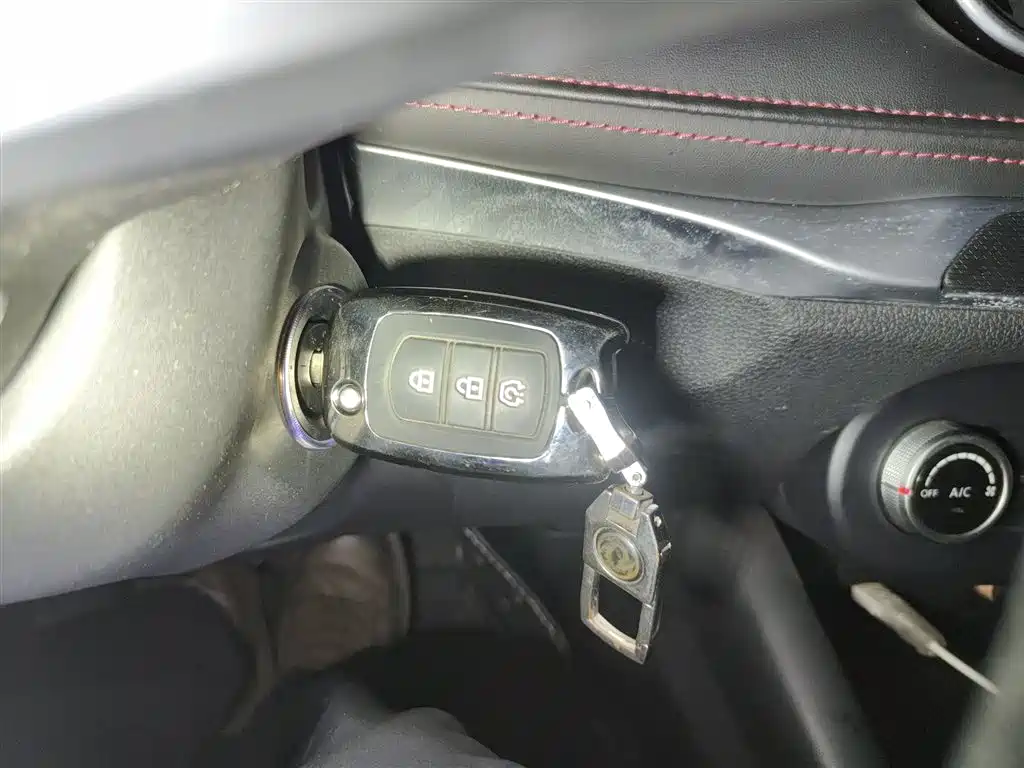 Fengguang 500 2022 model 1.5L manual enjoyment type купить на сайте DeffCars