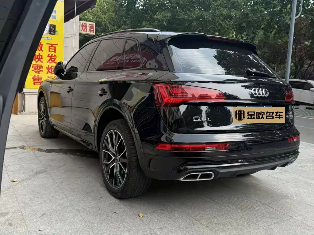 Audi Q5L 2024 45 TFSI luxury and dynamic model купить на сайте DeffCars