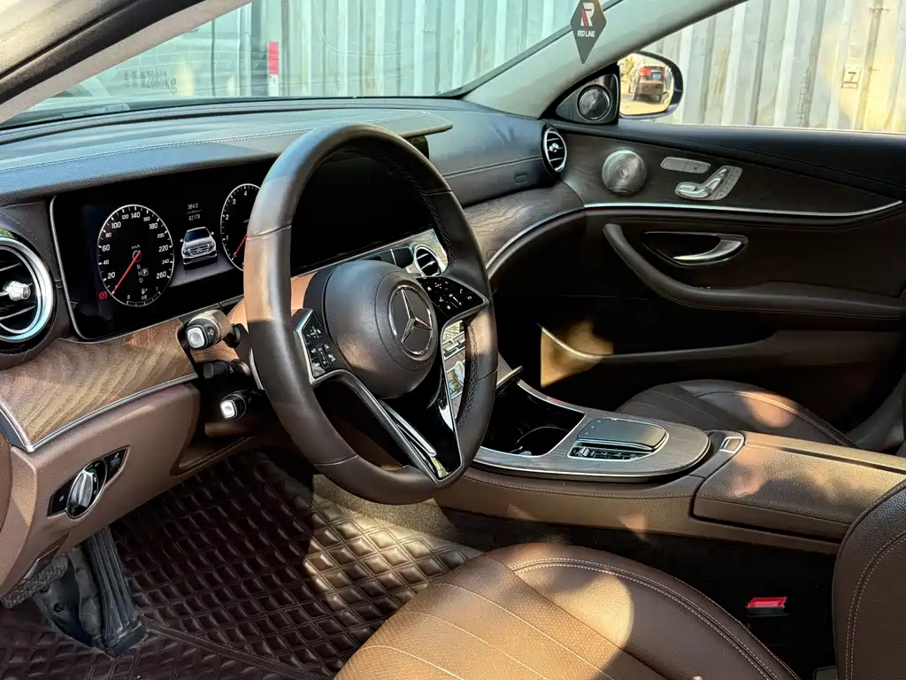 Mercedes-Benz E-Class 2017 E 300 L Luxury Model купить на сайте DeffCars