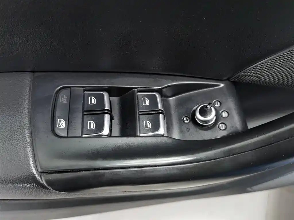 Audi Q3 2017 30 TFSI Style купить на сайте DeffCars