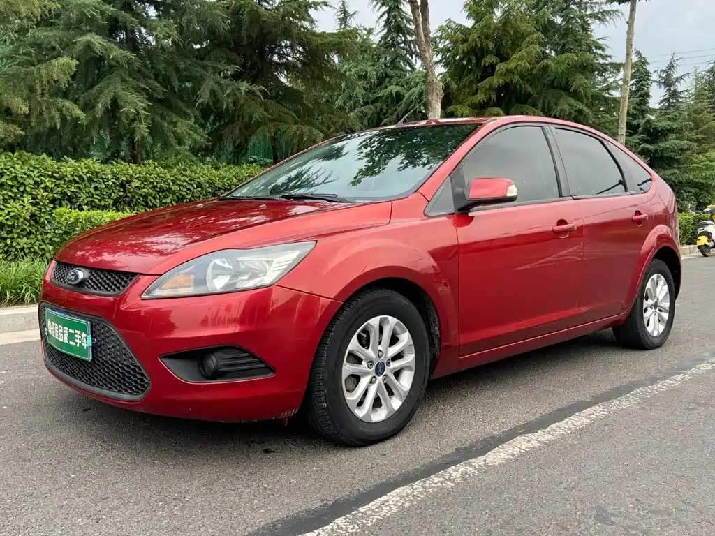 Focus 2013款 两厢经典 1.8L 手动基本型 купить на сайте DeffCars