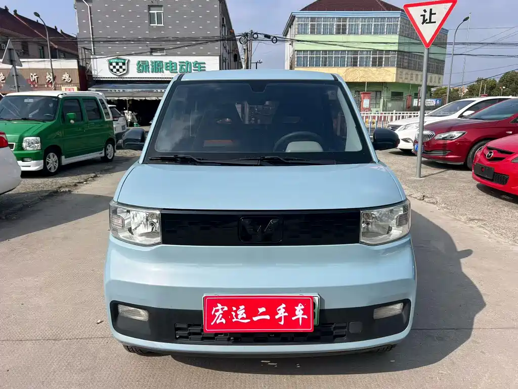 Hongguang MINIEV 2021 macaron sandwich model 120km ternary lithium купить на сайте DeffCars
