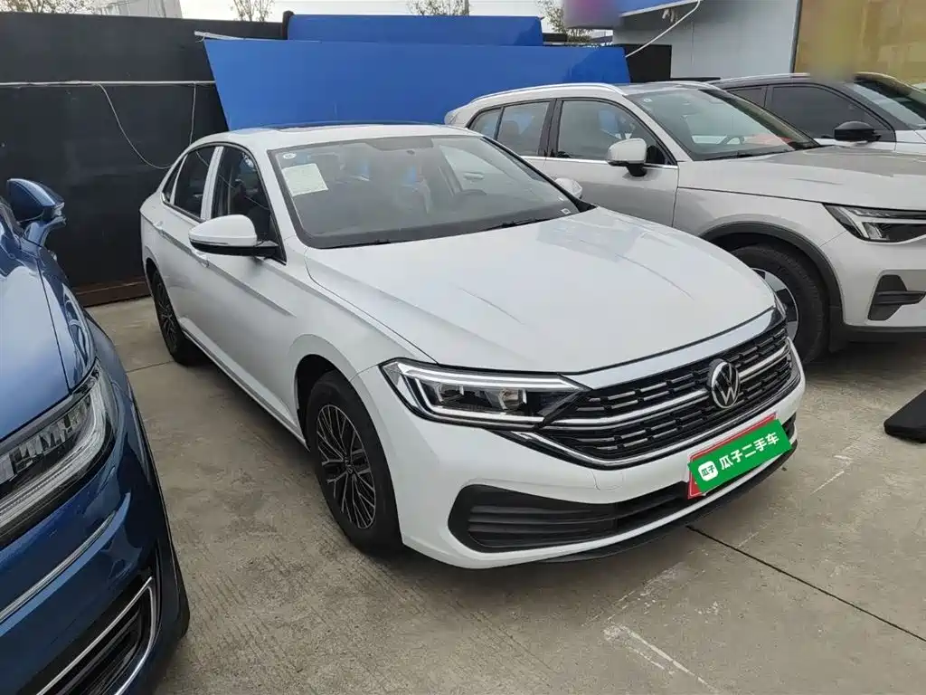 Sagitar 2025 facelift 200TSI DSG flyover version купить на сайте DeffCars
