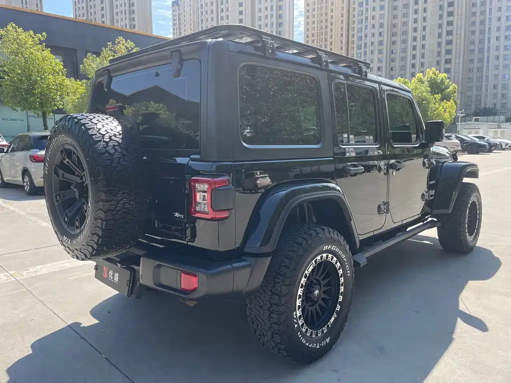 Wrangler 2019 2.0T Sahara Four Door Edition Country VI купить на сайте DeffCars
