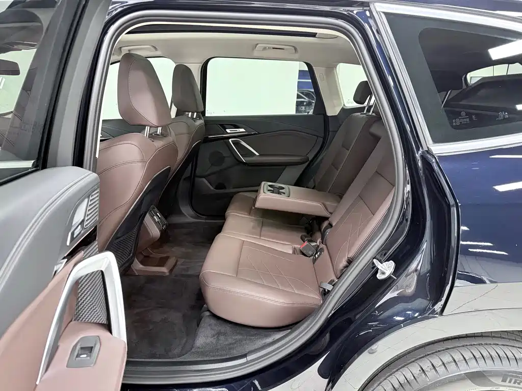 BMW X1 2023 sDrive20Li X Design Package купить на сайте DeffCars