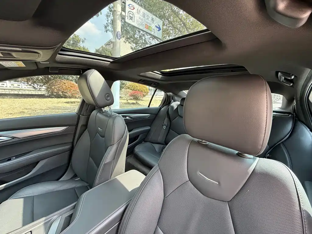 Cadillac CT5 2023 28T luxury model (standard version) купить на сайте DeffCars