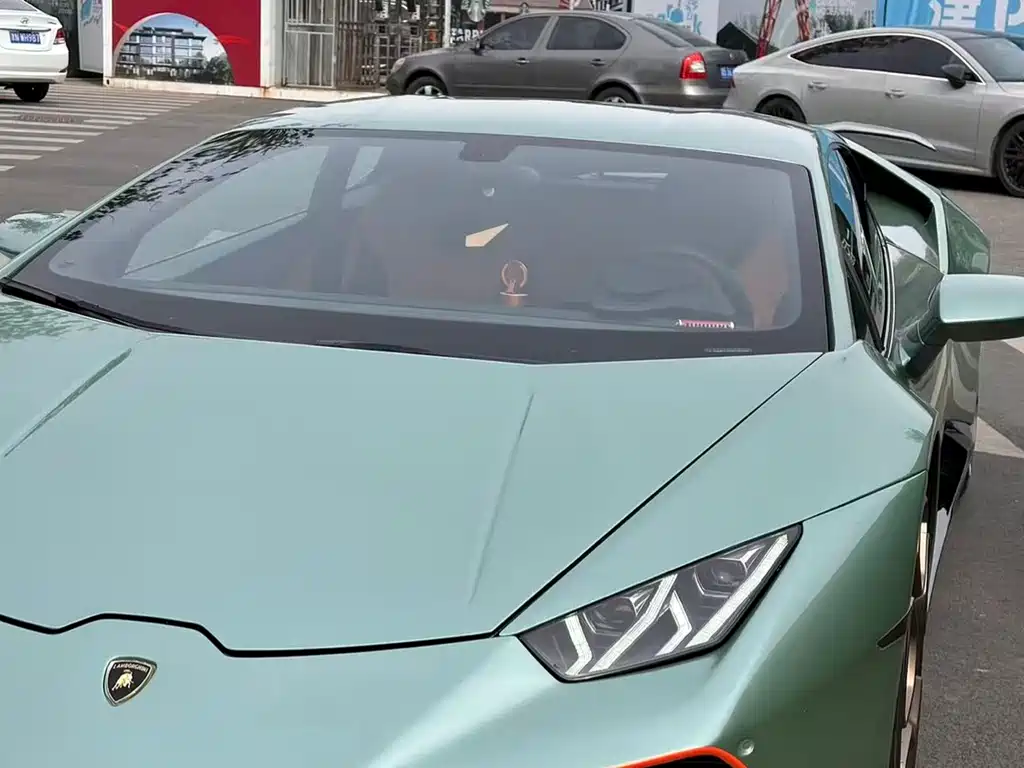 Huracán 2016 LP 600-4 Limited Edition купить на сайте DeffCars