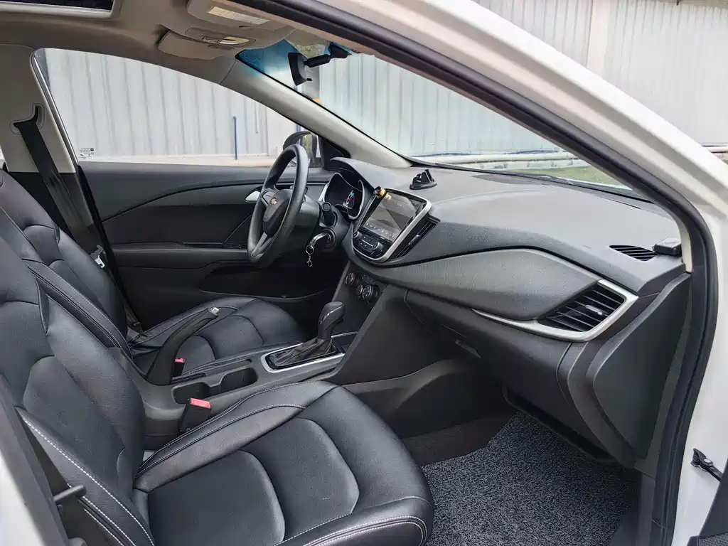 Kovoz 2019 320 automatic sunroof version купить на сайте DeffCars