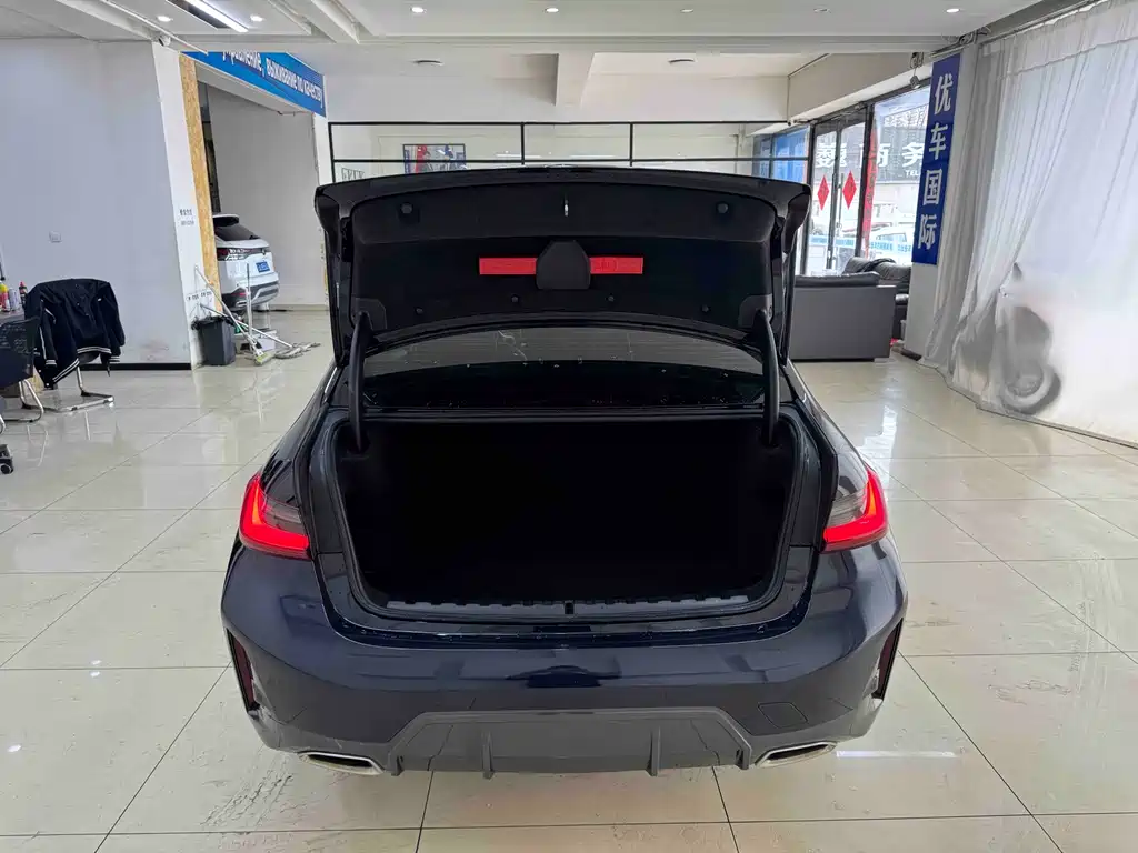 BMW 3 Series 2023 320Li M Sports Package купить на сайте DeffCars
