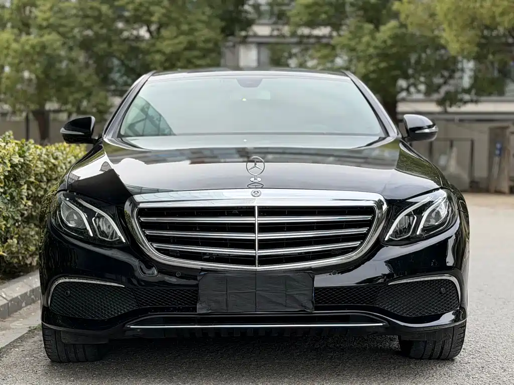 Mercedes-Benz E-Class 2018 E 200 L Sports купить на сайте DeffCars