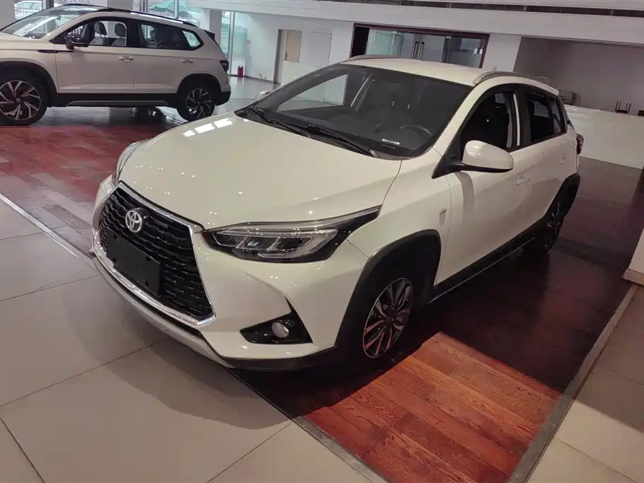 YARiS L Zhixuan 2020 1.5L CVT leading version купить на сайте DeffCars