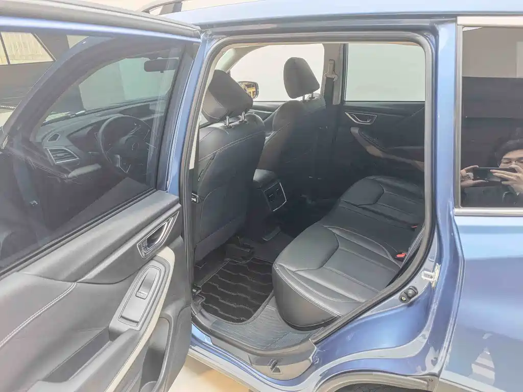 Forester 2022 2.0i AWD Deluxe Edition EyeSight купить на сайте DeffCars