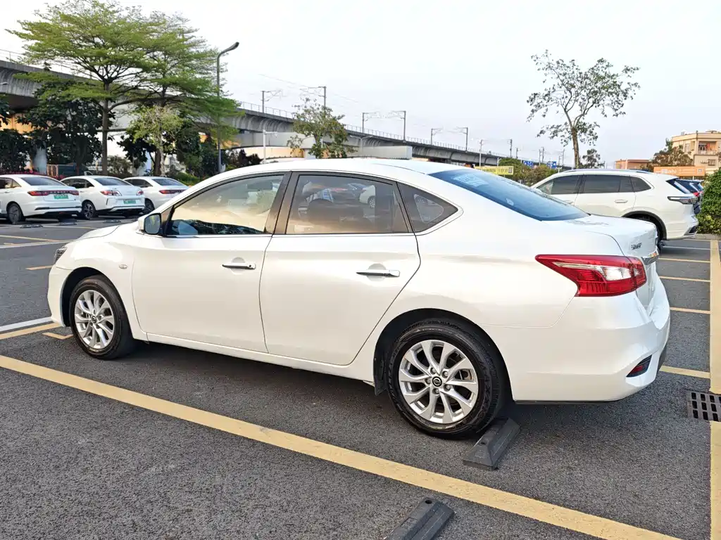 Sylphy 2022 Classic 1.6XE CVT Comfort Edition купить на сайте DeffCars