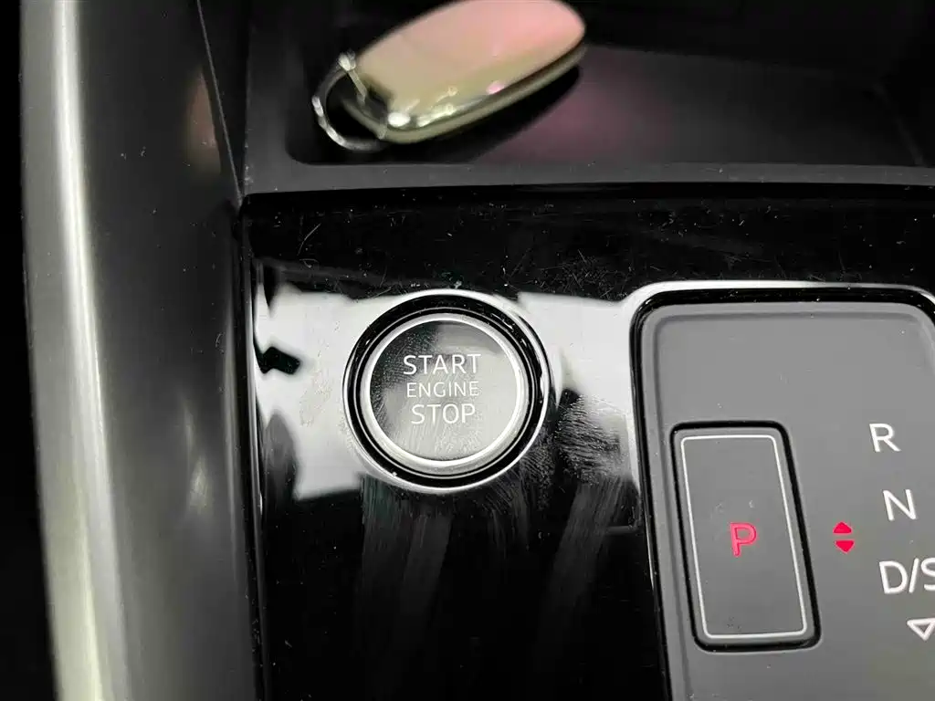 Audi A3 2023 facelift Sportback 35 TFSI stylish and sporty купить на сайте DeffCars
