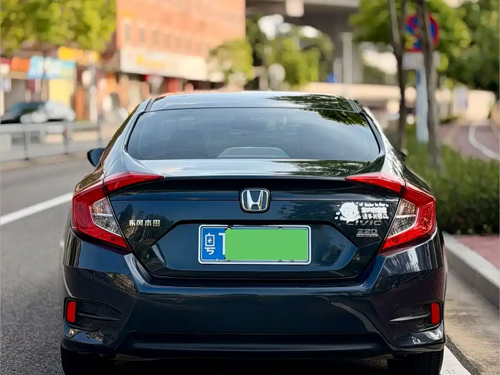 Civic 2019 220TURBO CVT Dynamic Edition National VI купить на сайте DeffCars