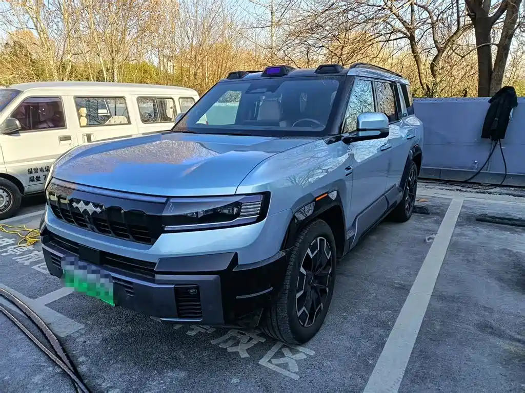 Leopard 8 2025 Zhiyong flagship version 7 seats купить на сайте DeffCars