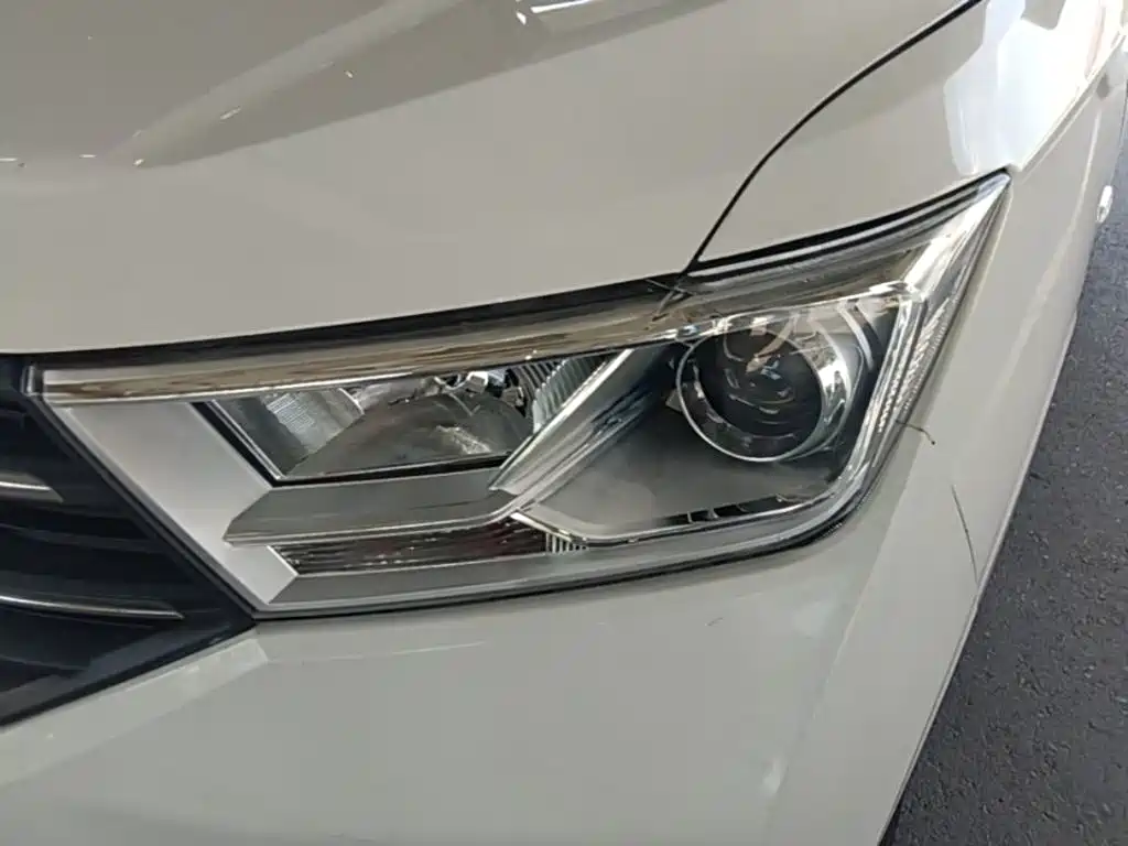 Wuling Hongguang 2019 1.5L S Standard National VI LAR купить на сайте DeffCars