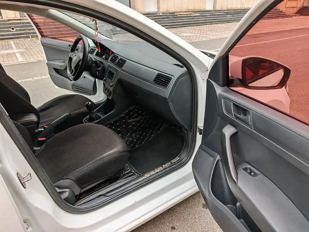 Santana 2021 1.5L Manual Fashion Edition купить на сайте DeffCars