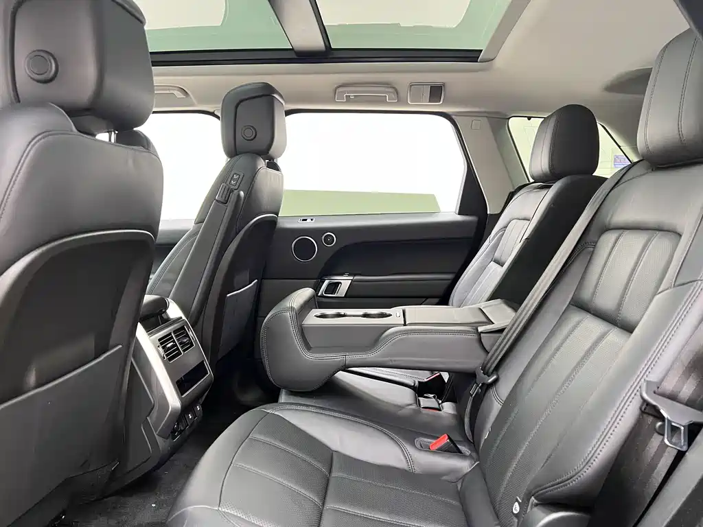 Range Rover Sport 2020 3.0 L6 SE купить на сайте DeffCars