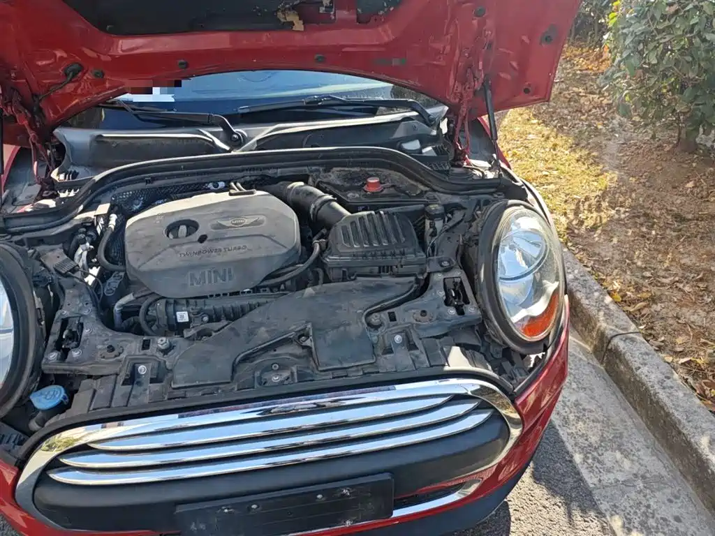 MINI 2016 1.2T ONE Avant-Garde купить на сайте DeffCars