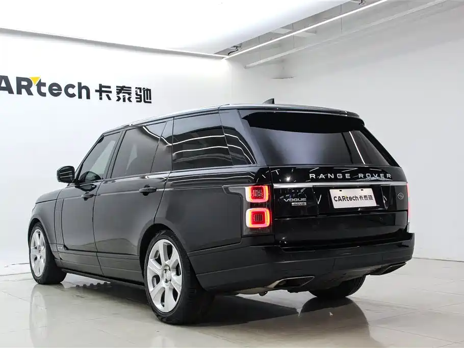 Range Rover 2018 3.0 SC V6 Vogue Extended Edition купить на сайте DeffCars