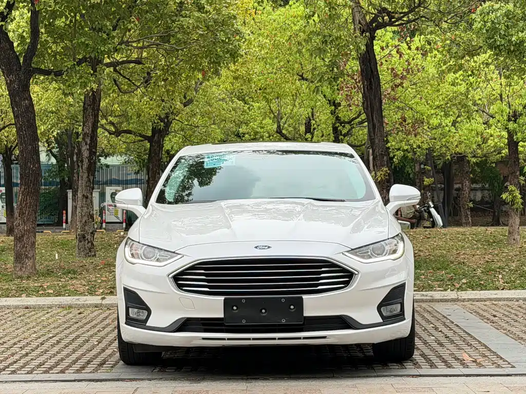 Mondeo 2020 EcoBoost 180 Luxury купить на сайте DeffCars