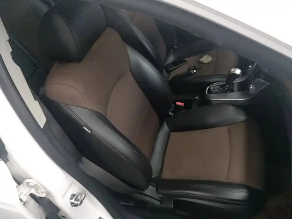 Cruze 2013 hatchback 1.6L automatic luxury model купить на сайте DeffCars